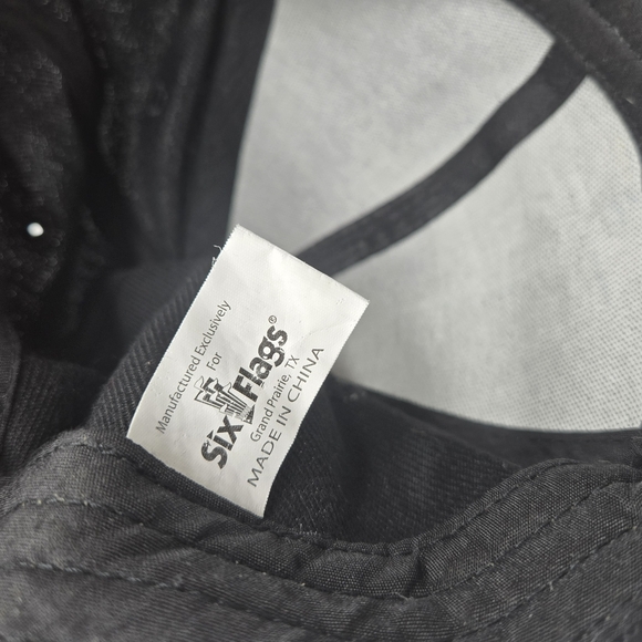 Six Flag Batman Hat - Picture 7 of 7